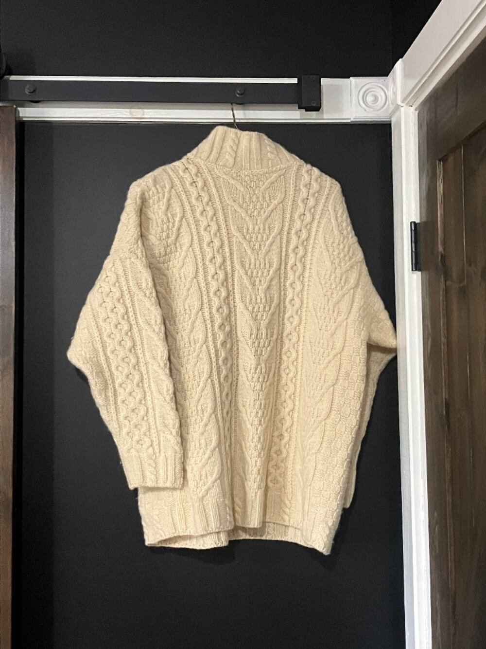 Aran Crafts Ireland Cream / Ecru Cable Knit Wool Sweater Size Large